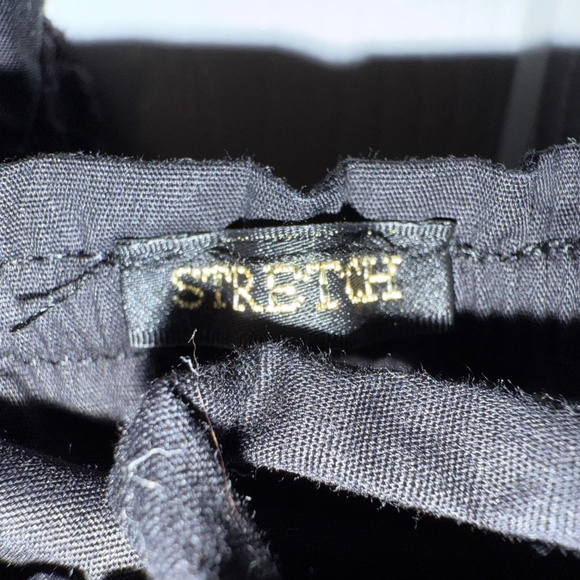 Guess Black Eyelet Inset Corset Top w/ Ruched Neckline Size M PRE-OWNED - Picture 12 of 16